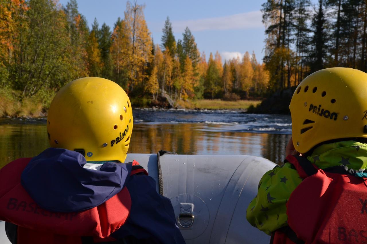 Iisakki Glass Village Kuusamo Buitenkant foto